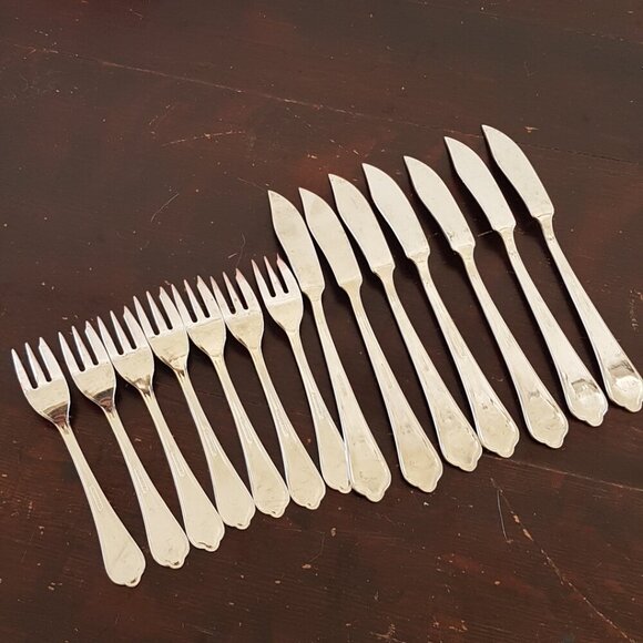 14pc Cake Forks and Butter Knife Set for 7, Marquil 18/10 Stainless Steel - Picture 2 of 7